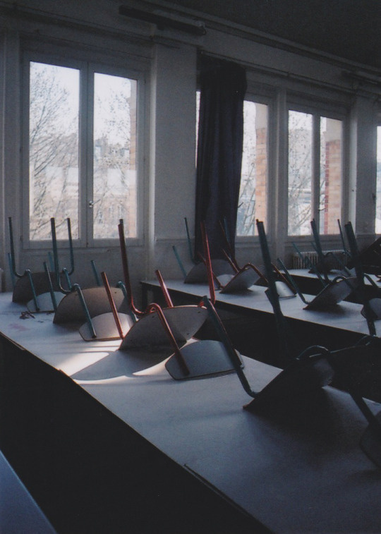 Arthur Teboul, student in typography, Ecole Estienne, Paris http://drapnawledg.tumblr.com/