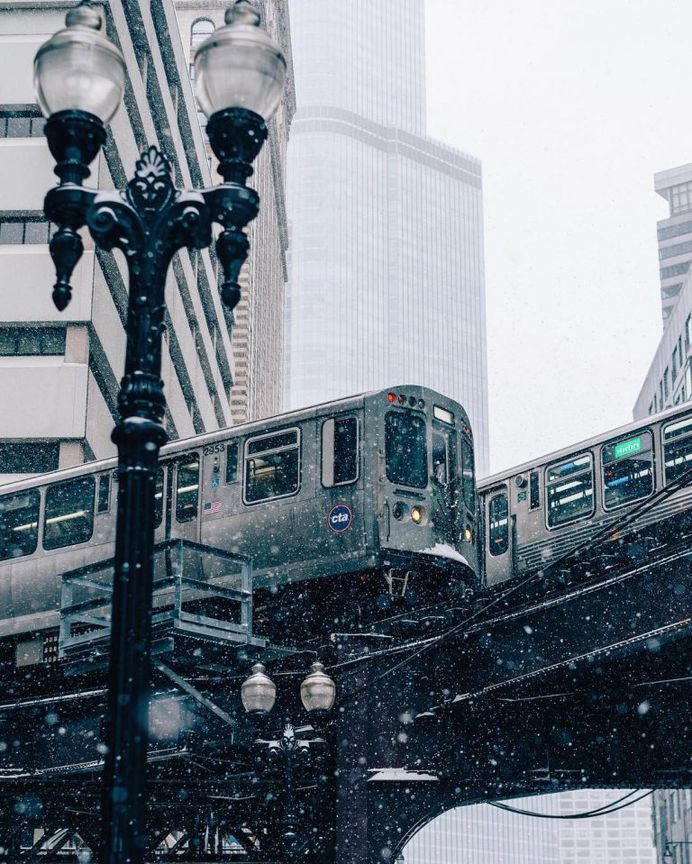 Fabulous Street Shots of Chicago by Kameron Sears