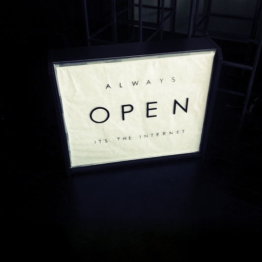 img4.jpg (800×800) #inspiration #lightbox #project #design #typography