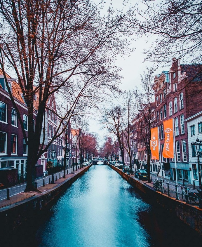 Stunning Urban Instagrams by Vincent Cogliandro