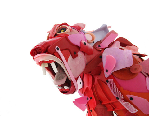 Beach Trash Used to Create Life Sized Animal Sculptures | PICDIT #sculpture #animal #color #art