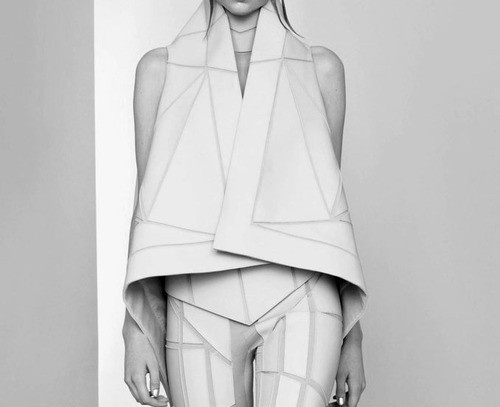 922306_dznrnYB8_c.jpg (Imagem JPEG, 500x407 pixéis) #gareth #white #girl #pugh #black #and #fashion