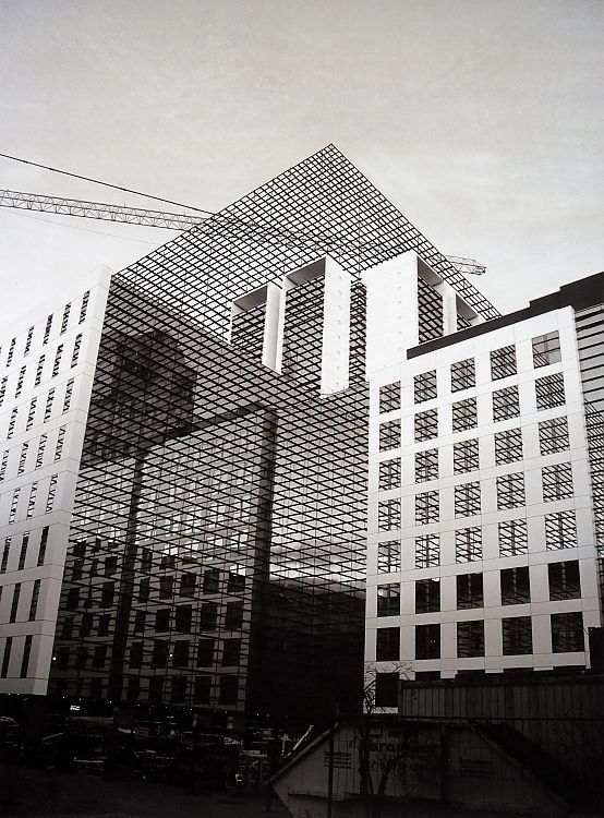Franz Riedl - Architekturerweiterungen (2012) Finanzamt Wien #urban #graphic