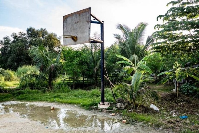 Richard James Daniels Captures Basketball Courts in Rural Philippines