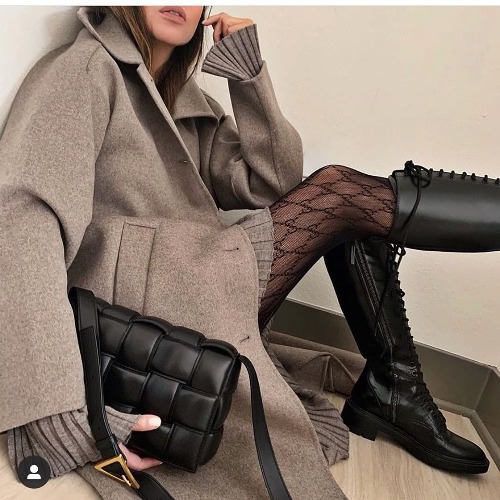 Minimalist fashionable boots | Just Trendy Girls