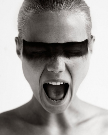 antonia magdalena #paint #woman #black