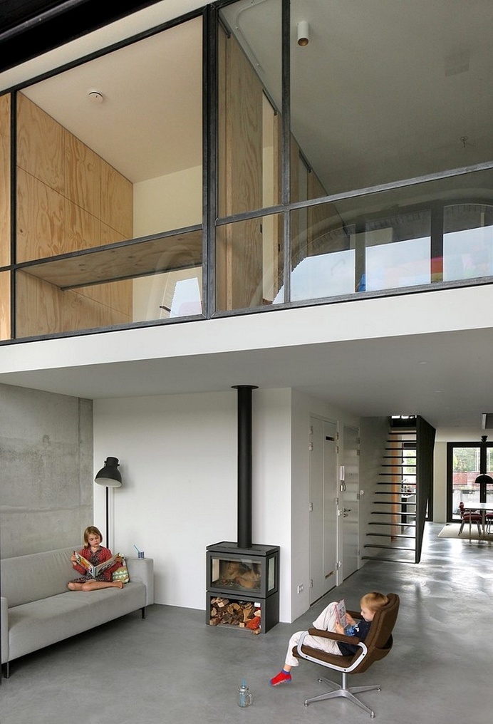 DIY-Housing in Amsterdam – Amstelloft by WE Architecten