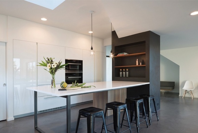 Torres Residence in Seattle / YS Built