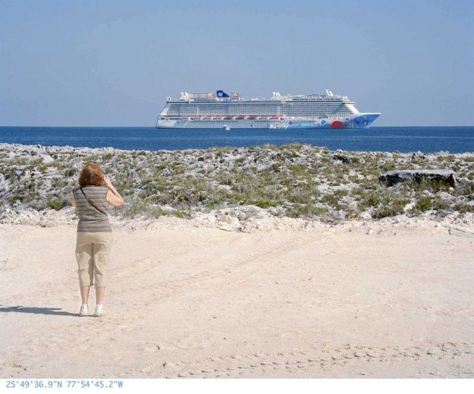 At Sea: American Cruise Culture by Anna Beeke