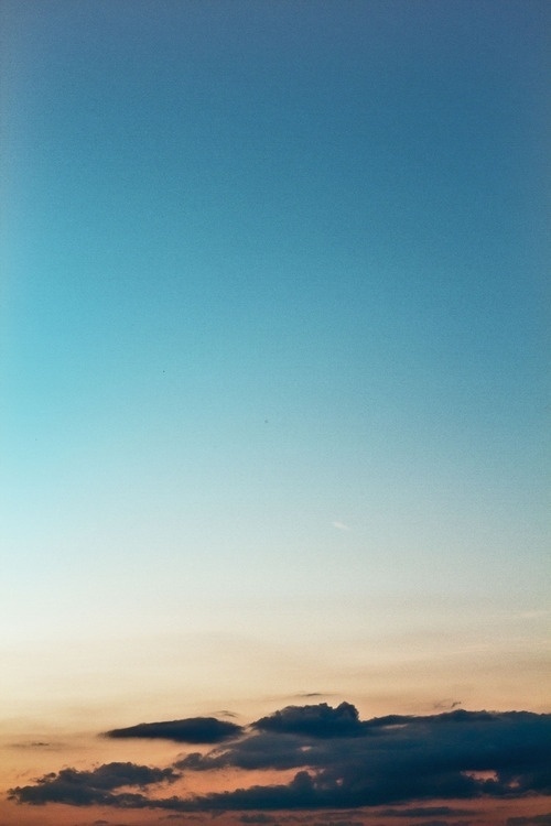 Benjamin Hanus. Kommunikationsdesigner (B.A.) - foto #blue #photography #sky