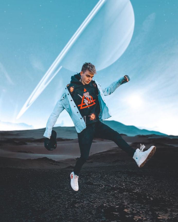 Dreamlike and Creatively Edited Manipulations by Kellan Hendry
