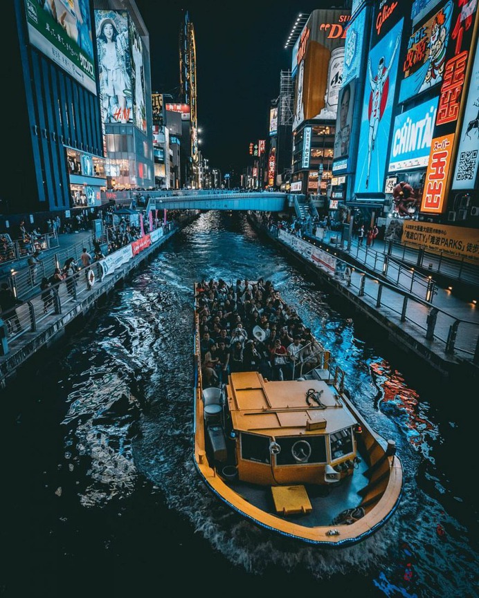 Jun Yamamoto Captures The Magic of Japan Streets at Night