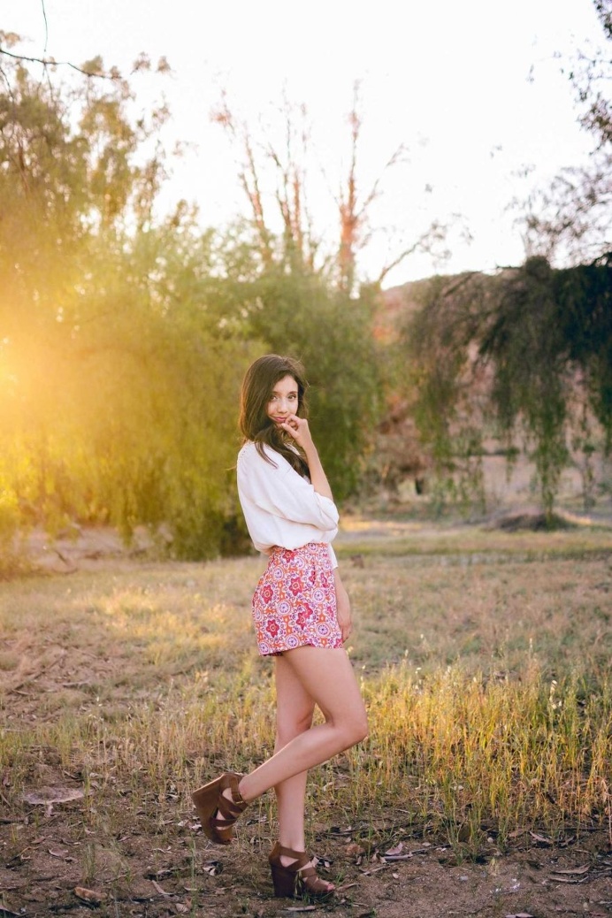Natural-Light Portrait Photography by Rosemarie Buenrostro