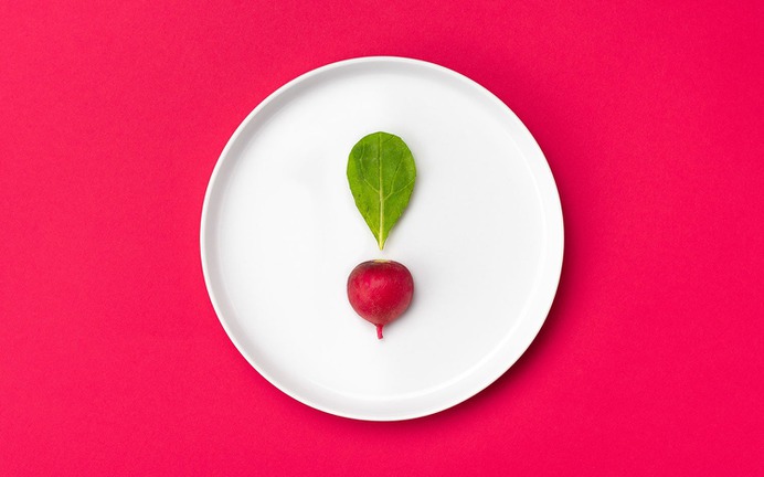 The Spicy Radish - Mindsparkle Mag Jonny Black, Richard Roche & Chris von Burske designed The Spicy Radish – a family-owned meal delivery service that provides fully-prepared meals to busy people, helping save time with healthy dishes that don't sacrifice quality or tastiness. #logo #packaging #identity #branding #design #color #photography #graphic #design #gallery #blog #project #mindsparkle #mag #beautiful #portfolio #designer