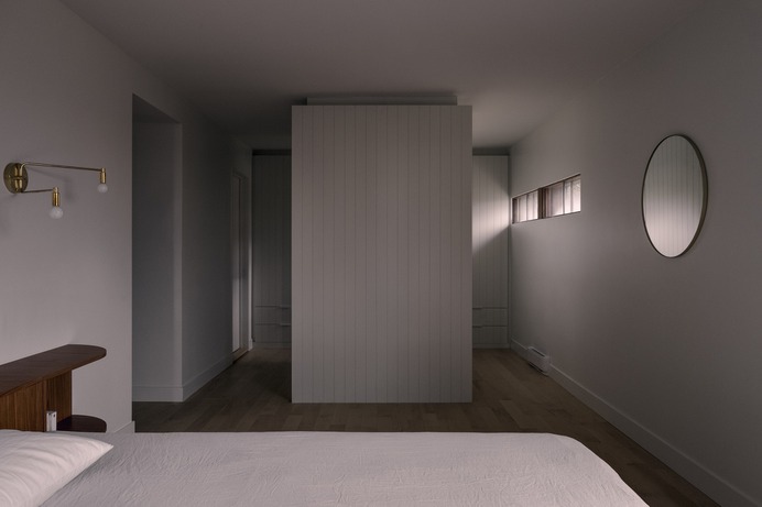 Du Rocher Residence by APPAREIL Architecture