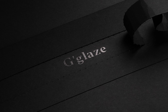 G'glaze Branding - Mindsparkle Mag G'glaze is a young and bold jewelry brand based in St. Petersburg, Russia. The jewelers and dentists team has come together to create something new in the Russian jewelry industry. #logo #packaging #identity #branding #design #color #photography #graphic #design #gallery #blog #project #mindsparkle #mag #beautiful #portfolio #designer