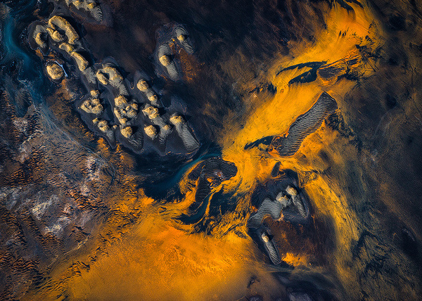 but does it float #aerial #coupe #emmanuel #kalomiris #iceland