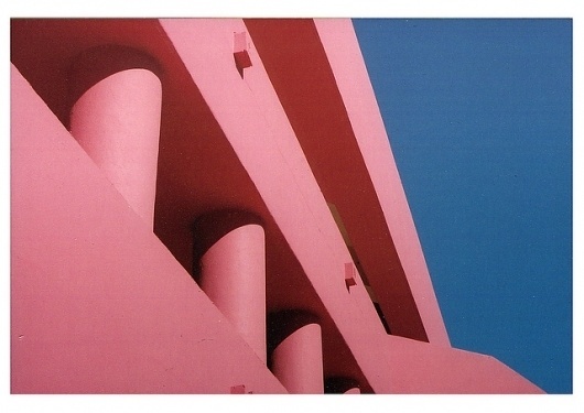 w1 | Flickr – Condivisione di foto! #pink #architecture