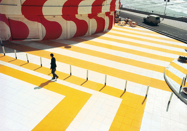 Taylet seashore promenade in Tel Aviv, designed by Dan Reisinger (1971)Supergraphics – Transforming Space: Graphic Design for Walls, Build #reisinger #build #transforming #taylet #graphic #dan #space #seashore #tel #design #aviv #promenade #1971supergraphics #designed #walls