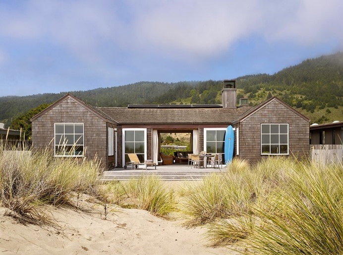 Traditional beach house in Northern California