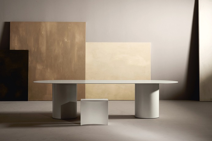 MM8 Table by Guglielmo Poletti