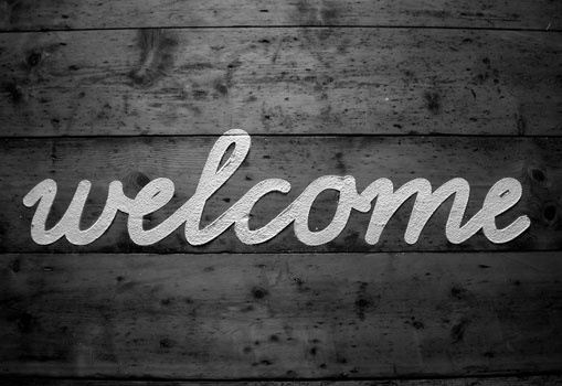 Lizzie Ridout #script #white #lizzie #black #and #ridout #welcome #typography