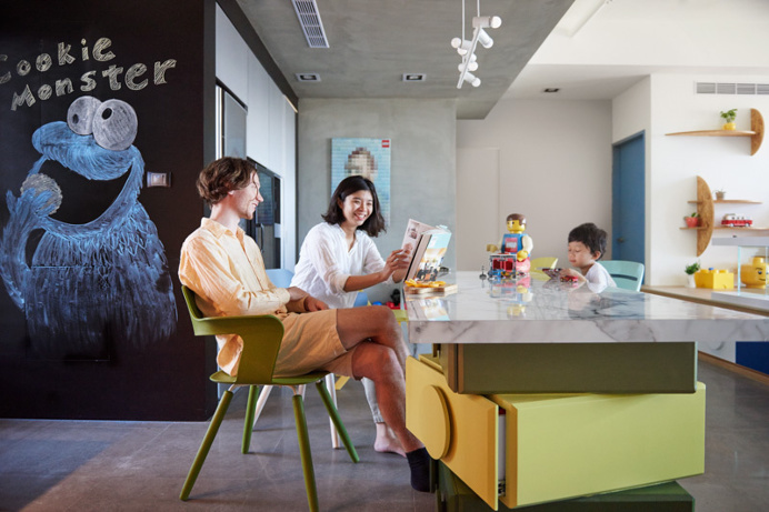 Lego Play Pond House