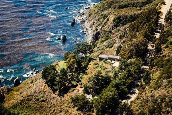 CJWHO ™ (Fall House in Big Sur, California by Fougeron...) #california #design #landscape #architecture #residence #luxury