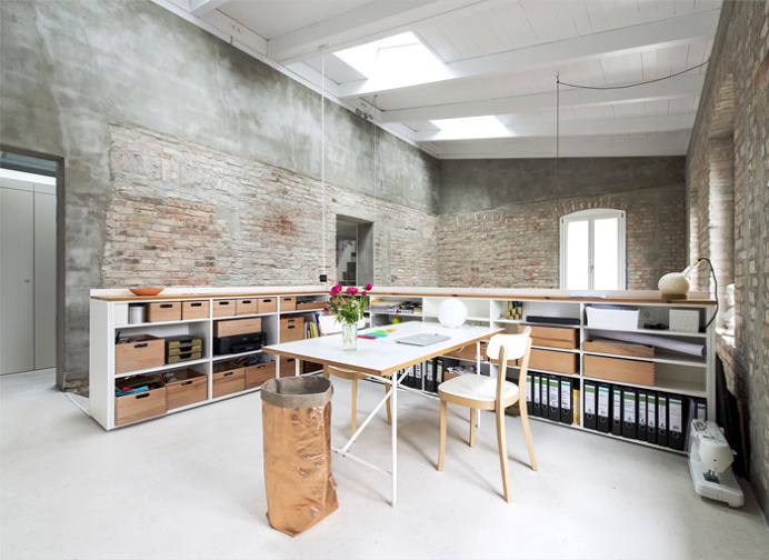 An Old Building Renovation by asdfg Architekten