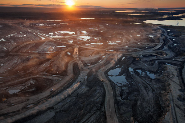 candian oil sands 615.jpg (615×410) #tar #alberta #sands #pollution #oil