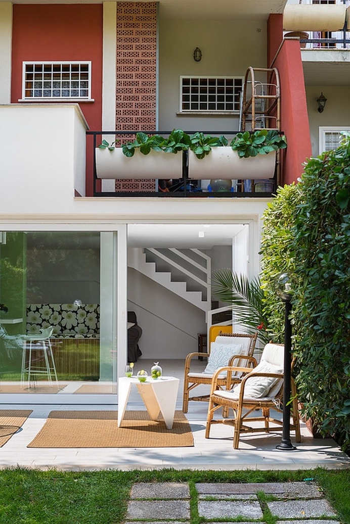 En Plein Air House – an Open and Light Retreat for Summer