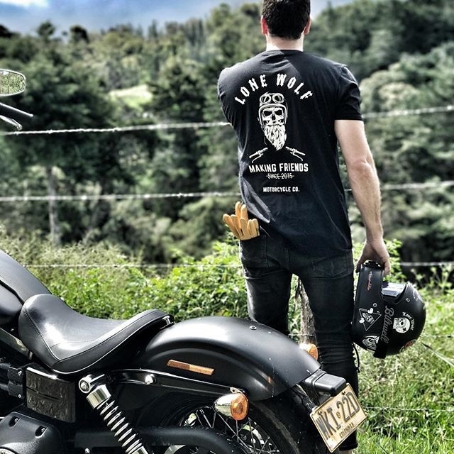 ⚡️Lone Wolf Making Friends Since 2015⚡️ Tee's in stock👊🏼 Check out www.lonewolfmotorcycle.com for more!! #LoneWolfCo