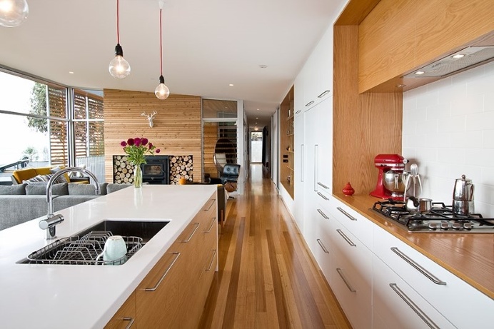 Wood house with single level #interiordesign