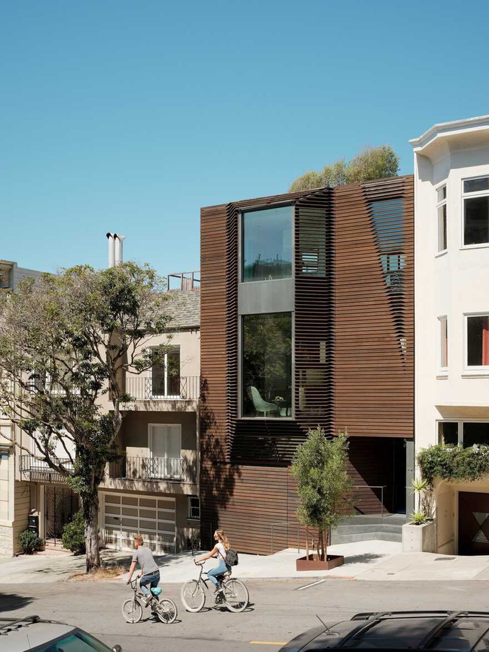 Hidden House / Ogrydziak & Prillinger Architects