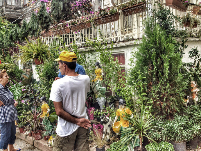 Istanbul Heboliada yellow | Flickr - Photo Sharing! #turkey #heboliada #yellow #walby #istanbul #iphone #photography #david #wall-b