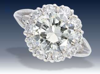 Ring: &auml;u&szlig;erst hochwertiger Brillantring, Mittelstein ca. 3,6ct