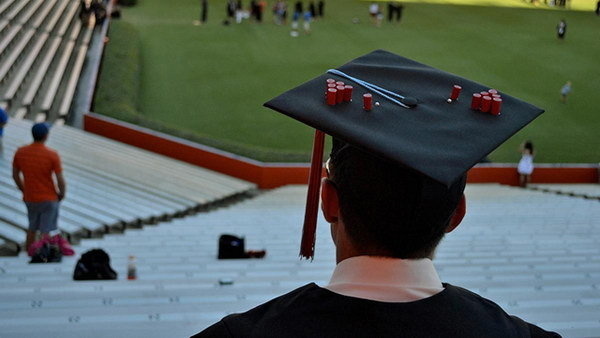 Awesome Graduation Cap Decoration Ideas #school #decoraion #student #graduate