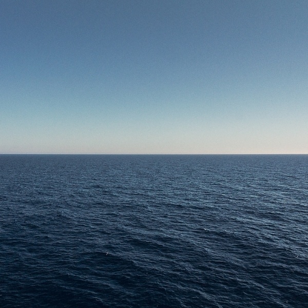 two halves #twohalves #foto #photography #art #horizon