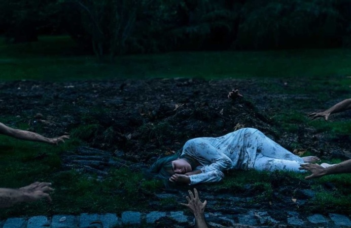 Gorgeous Fine Art and Dreamlike Portraits by Yolanda García