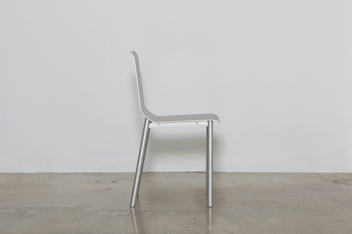 Curvature Chair by Useful Workshop