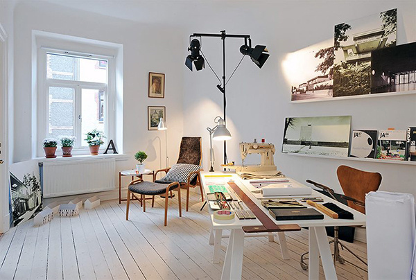doorsixteen_whitefloor_alvhem #white #floor