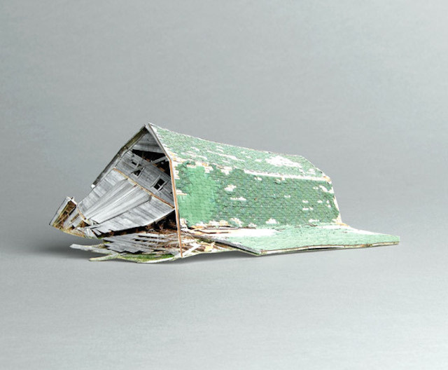 brokenhouses-21 #sculpture #house #art #broken #miniature