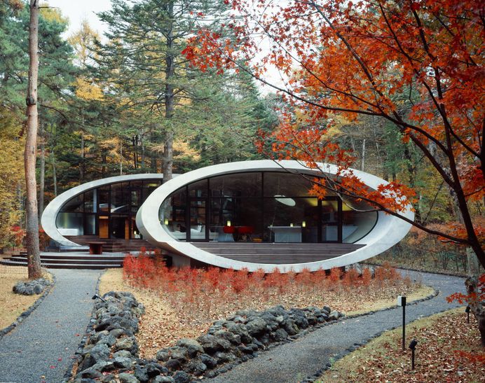 Shell House | Futuristic Forest Home by Artechnic