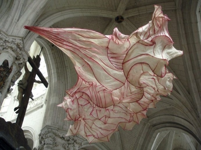 Paper sculpture by Peter Gentenaar