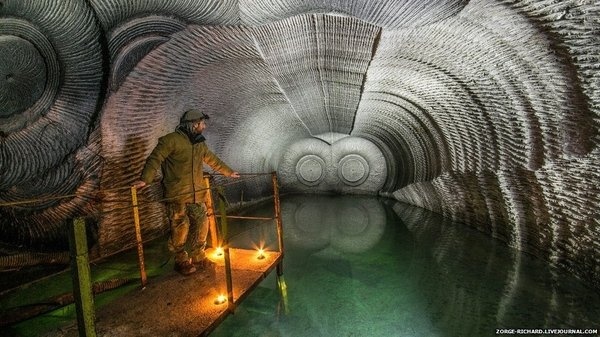 Inside a gypsum mine. #photography