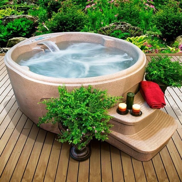 Luna Rock Solid Series Spa by Lifesmart #tech #flow #gadget #gift #ideas #cool