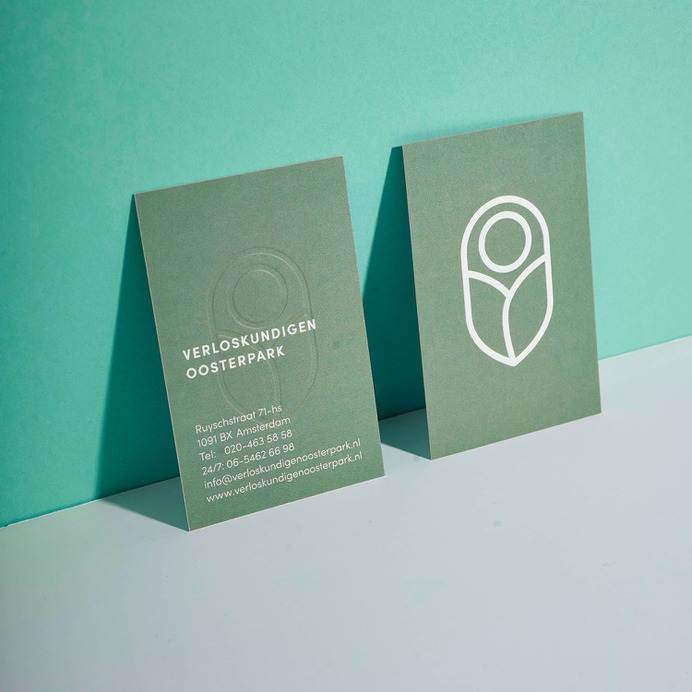 Brand identity for midwifes practice - Mindsparkle Mag Verloskundigen Oosterpark is a small-scale midwifes practice in Amsterdam. This identity, designed by Anouk Moller, shows their character: down-to-earth, friendly & involved, contemporary. #logo #packaging #identity #branding #design #color #photography #graphic #design #gallery #blog #project #mindsparkle #mag #beautiful #portfolio #designer