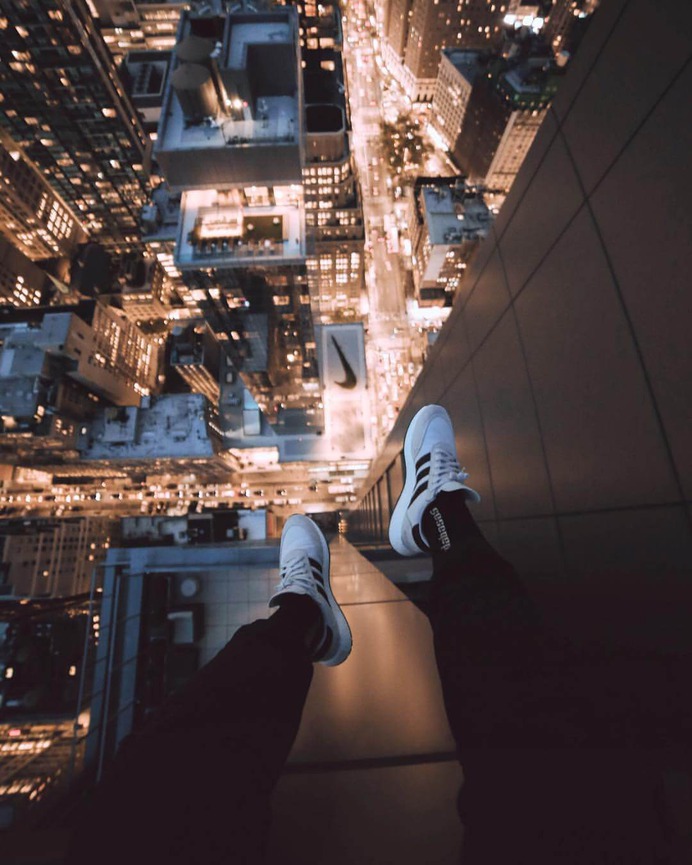 Liam Torres Captures Stunning Rooftop Photography in New York