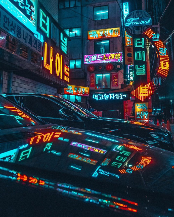 Cyberpunk and Futuristic Urban Photography by Antonio Jaggie