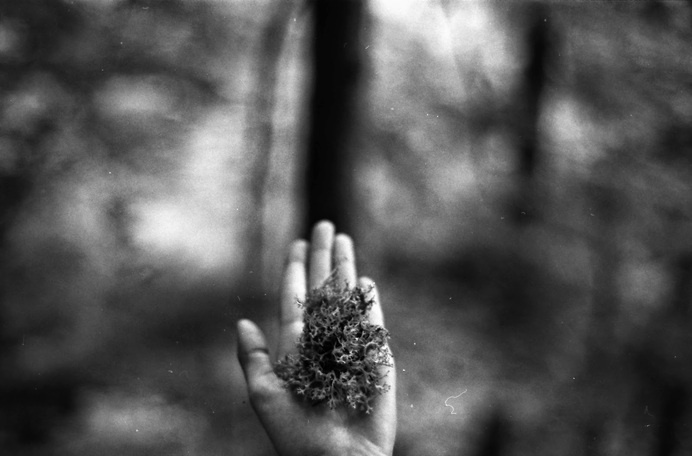 01 | Triangular Love. #analog #white #black #photography #and #hand